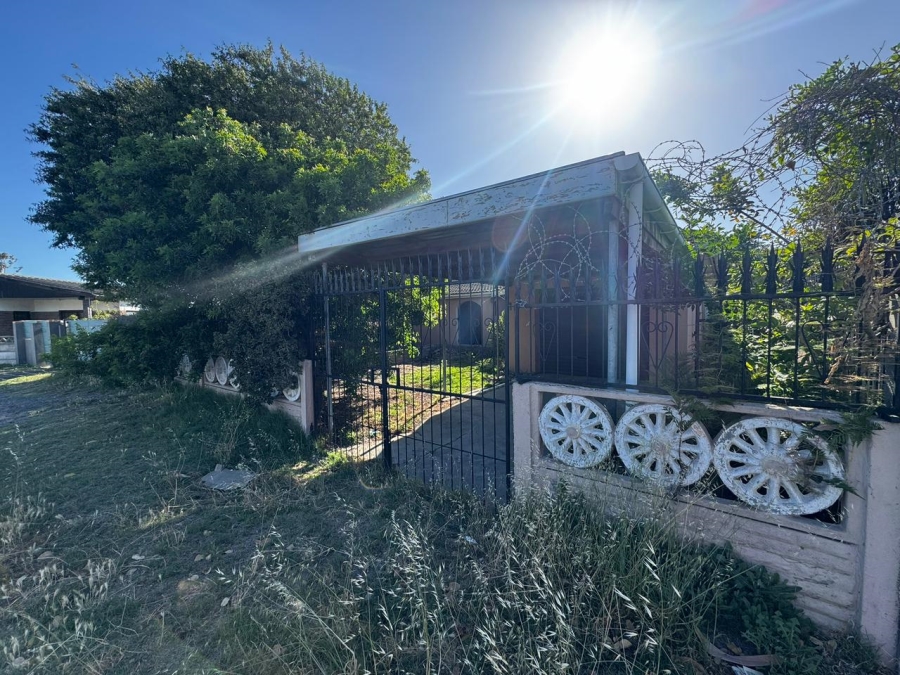 4 Bedroom Property for Sale in Rosedale Western Cape